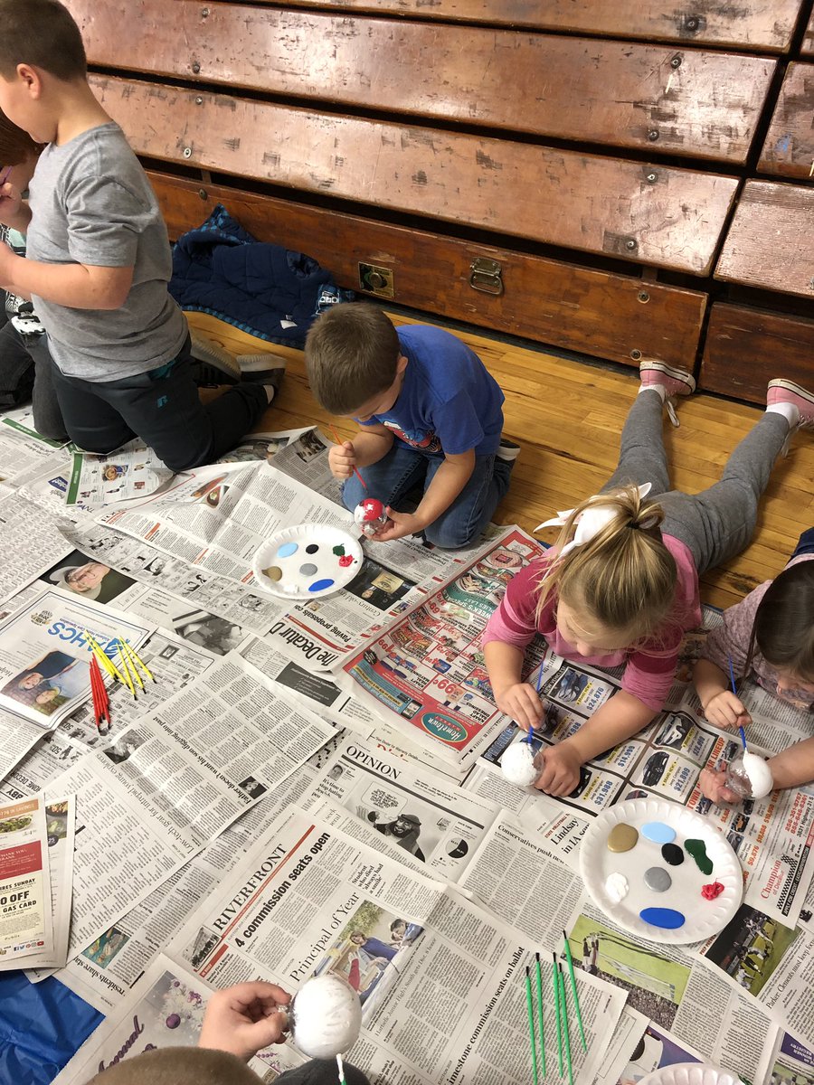 Antarctica is making ornaments for our Christmas Tree! 🎄<a href="/PineyPanthers/">Piney Chapel</a>