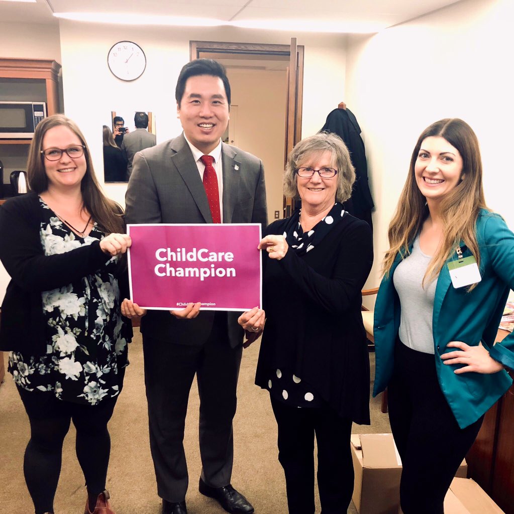 Shaun_Chen's tweet photo. Our children are our future, Canada’s future - investing in early learning & care is the smart thing to do, it is why I am pleased to be a childcare champion along with representatives of @Campaign2000 @CFUWFCFDU @Child_Care_Now @oxfamcanada #NCD2018 #NationalChildDay https://t.co/9At2OV3Pv2