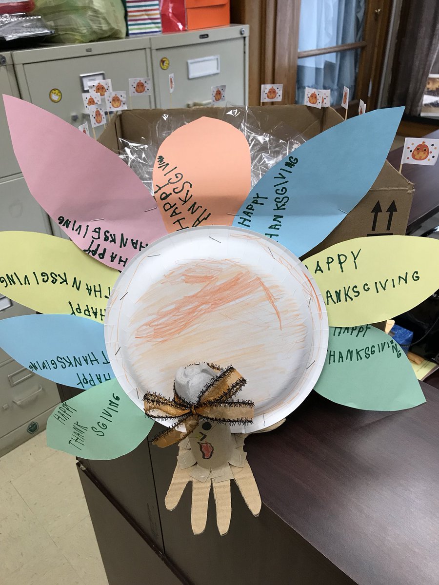HTSD_Yardville's tweet photo. Thank you to all of the Yardville Students and Families who baked and sent warm wishes to the @TASKsoupkitchen Your kindness/generosity is appreciated and will brighten the holidays for many! #BuildingABetterUs #htsdpride #yesSTARS #HTSDDifferenceMakers https://t.co/IBthDtJwPp