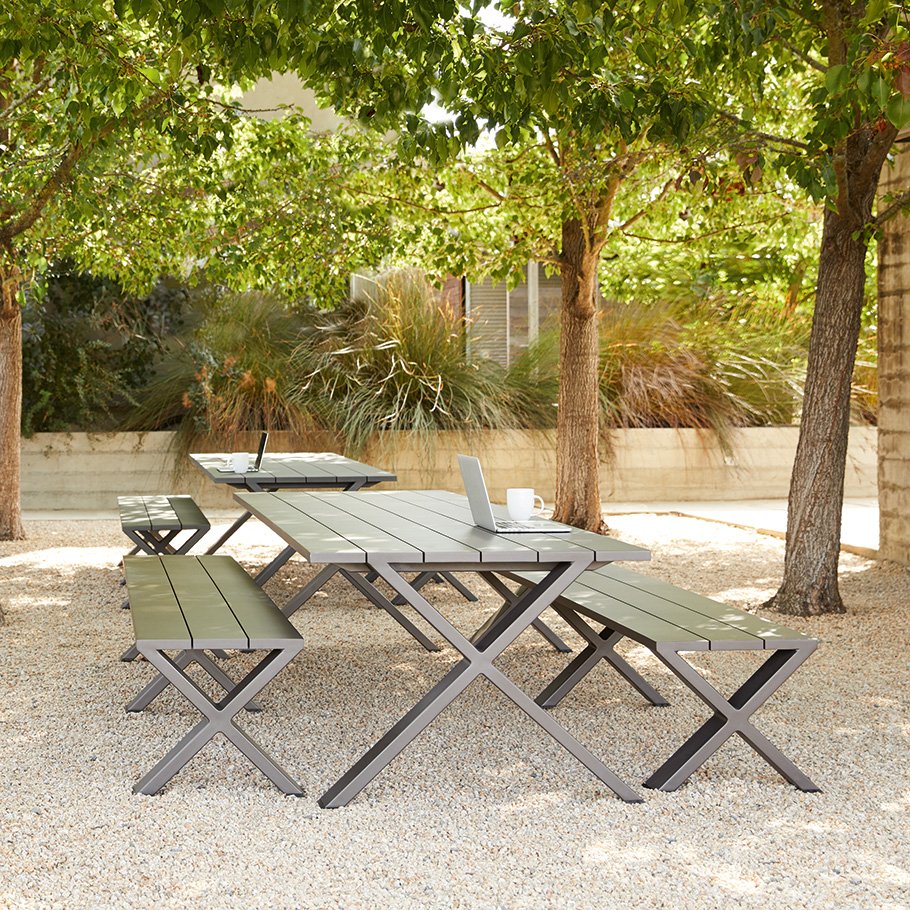 janusetcie's tweet image. The Get-Together collection, designed by Michael Vanderbyl, has been chosen as one of Interior Design Magazine&apos;s Best of Year finalists! #janusetcie #michaelvanderbyl
interiordesign.net/articles/15692…