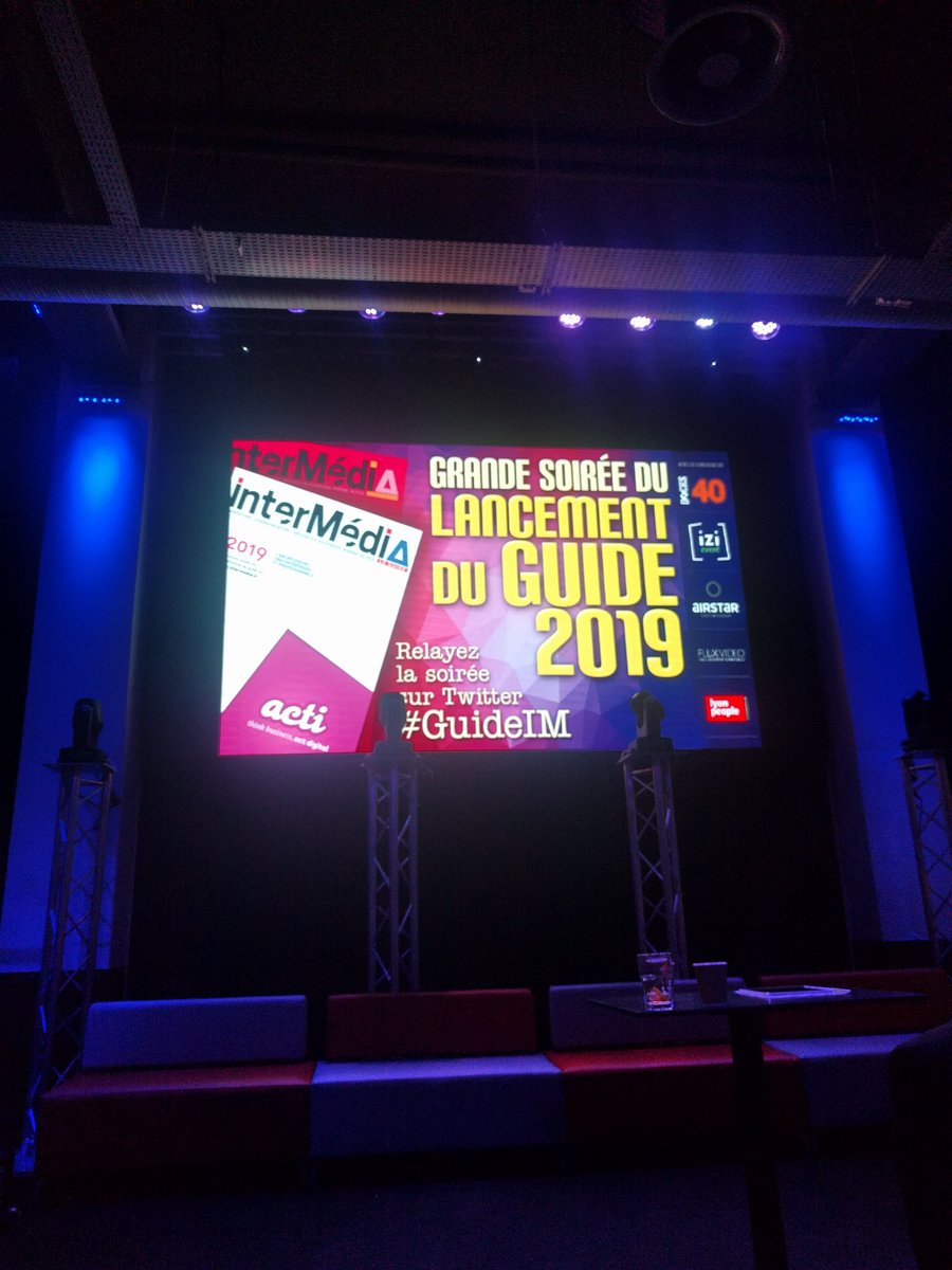 Viadigis's tweet photo. .@Viadigis répond présent à la soirée @InterMedia_Lyon pour le lancement du guide 2019 #guideim #docks40 🎉 https://t.co/diugJrdrMV