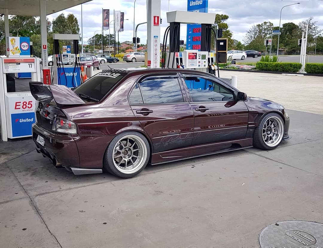 MitsuMafia's tweet photo. Thirsty https://t.co/EwNYgJlQz5