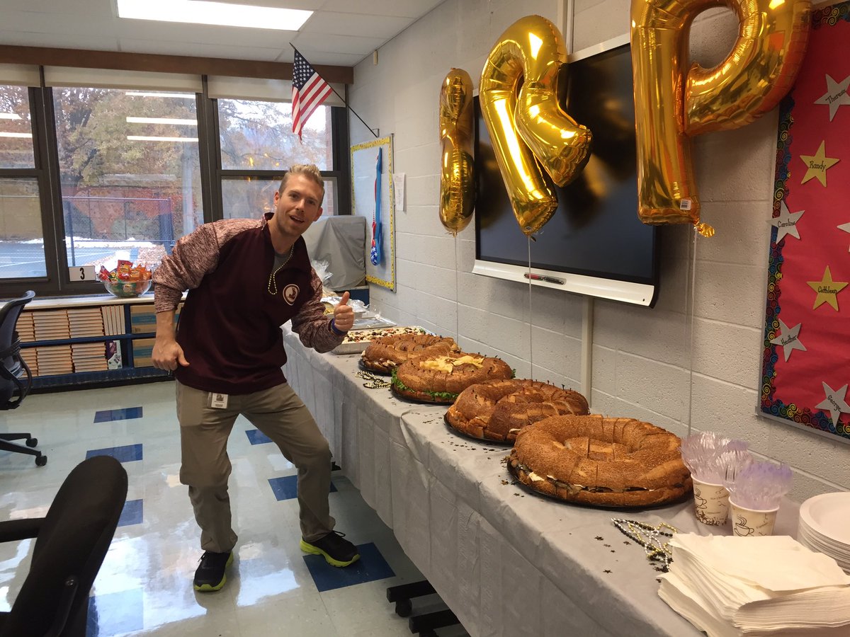 vrestechnology's tweet photo. We are thankful for all our hardworking School-Related Professionals! You are all Rockstars!!! #nysut #SRPRecognitionDay https://t.co/FWTesaTa3E