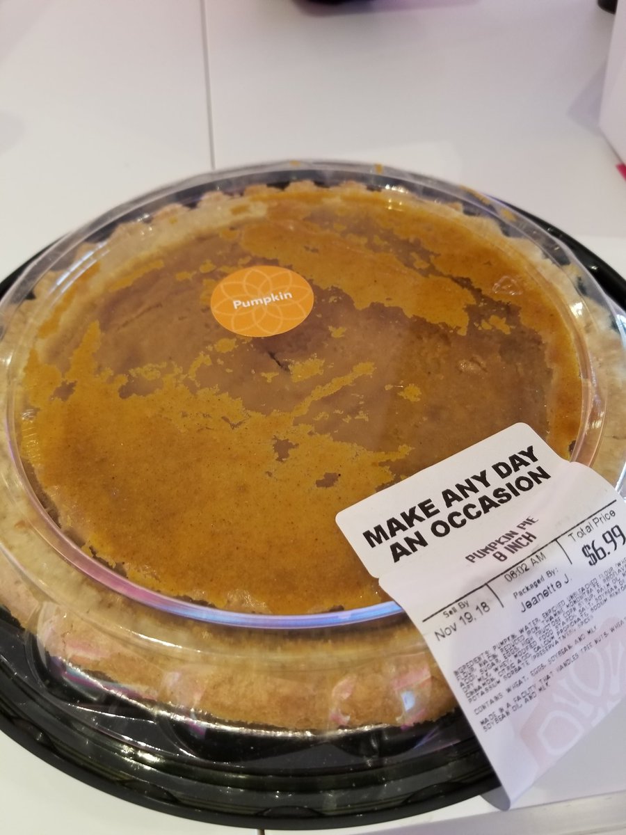 BBrobile's tweet photo. Marina loves helping our community and so grateful to have some customers care about us just as much! My team will be enjoying this pumpkin pie today! #CommunityObsessed #UnitedInJoy https://t.co/Xuq0dO850a