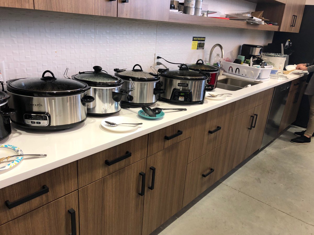 Kendell_Doors's tweet photo. Enjoying an awesome Thanksgiving potluck at KENDELL today! Wishing everybody a happy and safe holiday week. https://t.co/vl49VeNH1e