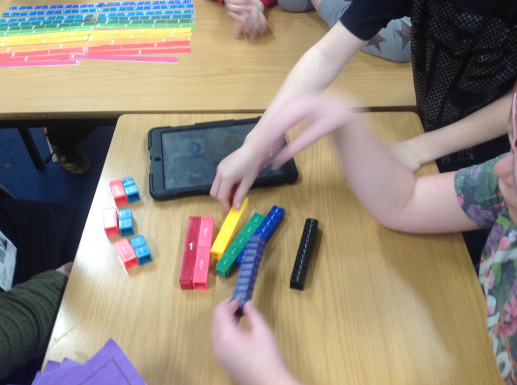 YR5PDCS's tweet image. It was a &apos;delicious&apos; fraction lesson for 5-1 today using chocolate to help them! Some great discussion and questioning between the groups, da iawn! #understandingfractions #creativelearning