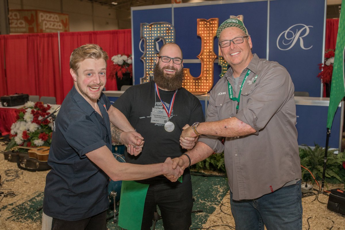 the_craftguys's tweet photo. The Royal Craft Beer @ Cider Awards was an amazing event - here are some of the award winners ๐๐๏ธ๐ป @LongsliceBrews @LouisCiferBW @twoblokescider @HendersonBeerCo #RAWF18 https://t.co/sA5FbcTG7g
