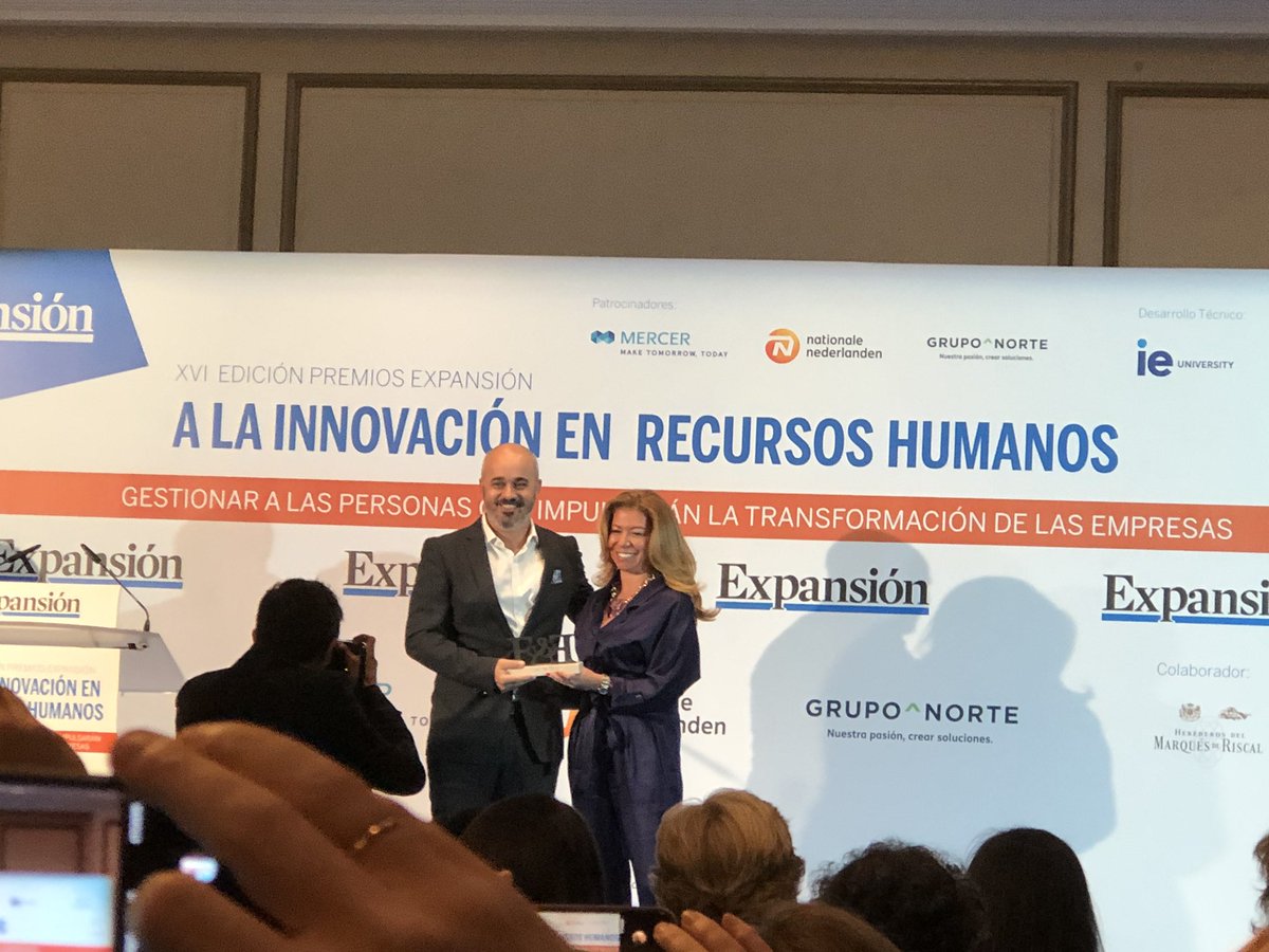 LionandGuru's tweet photo. El proyecto Next de @SecuritasDirect recibe uno de los galardones a la innovación en Recursos Humanos #orgullo https://t.co/sbJ6UTSfav