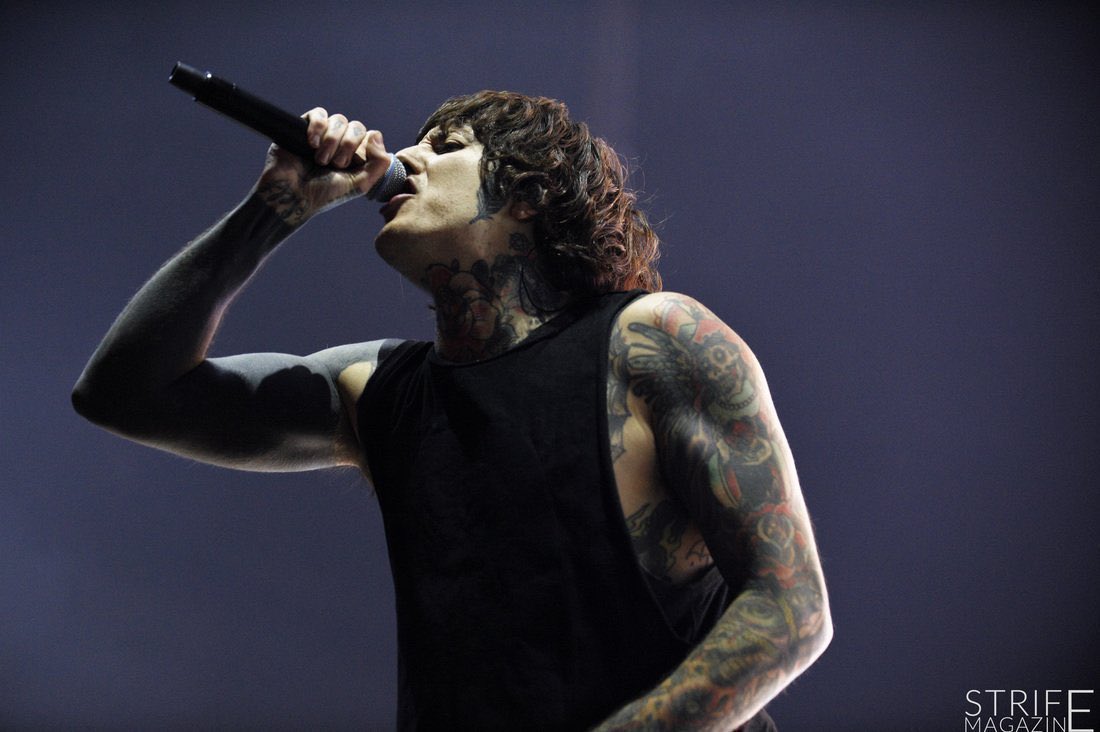 HAPPY BIRTHDAY OLIVER SYKES 