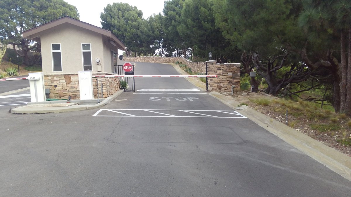 AutomatedGateCA's tweet image. For long-lasting and effortless automatic gate operation, your hardware and accessories must be installed and properly maintained. Contact us to schedule your next service appointment!
#AutomaticGateHardwareService #AutomatedGateServices
 tmapost.co/Rx0o30mGWir