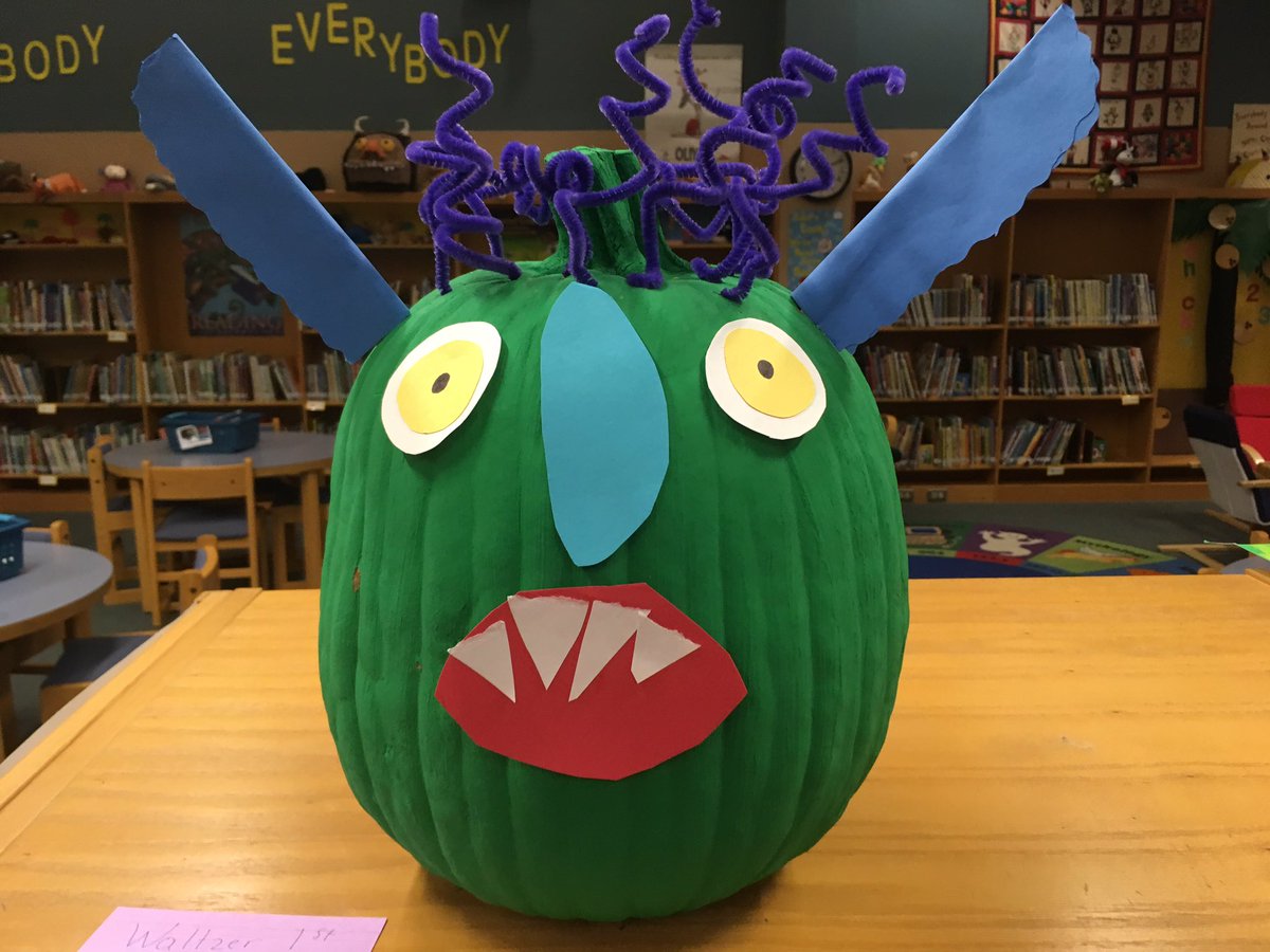 carpenterlmc's tweet photo. Carpenter's Pumpkin Patch- Look at our Literacy Pumpkin Decorating Contest. @wcpssitlms @CarpElem https://t.co/vBbkfBrtvB