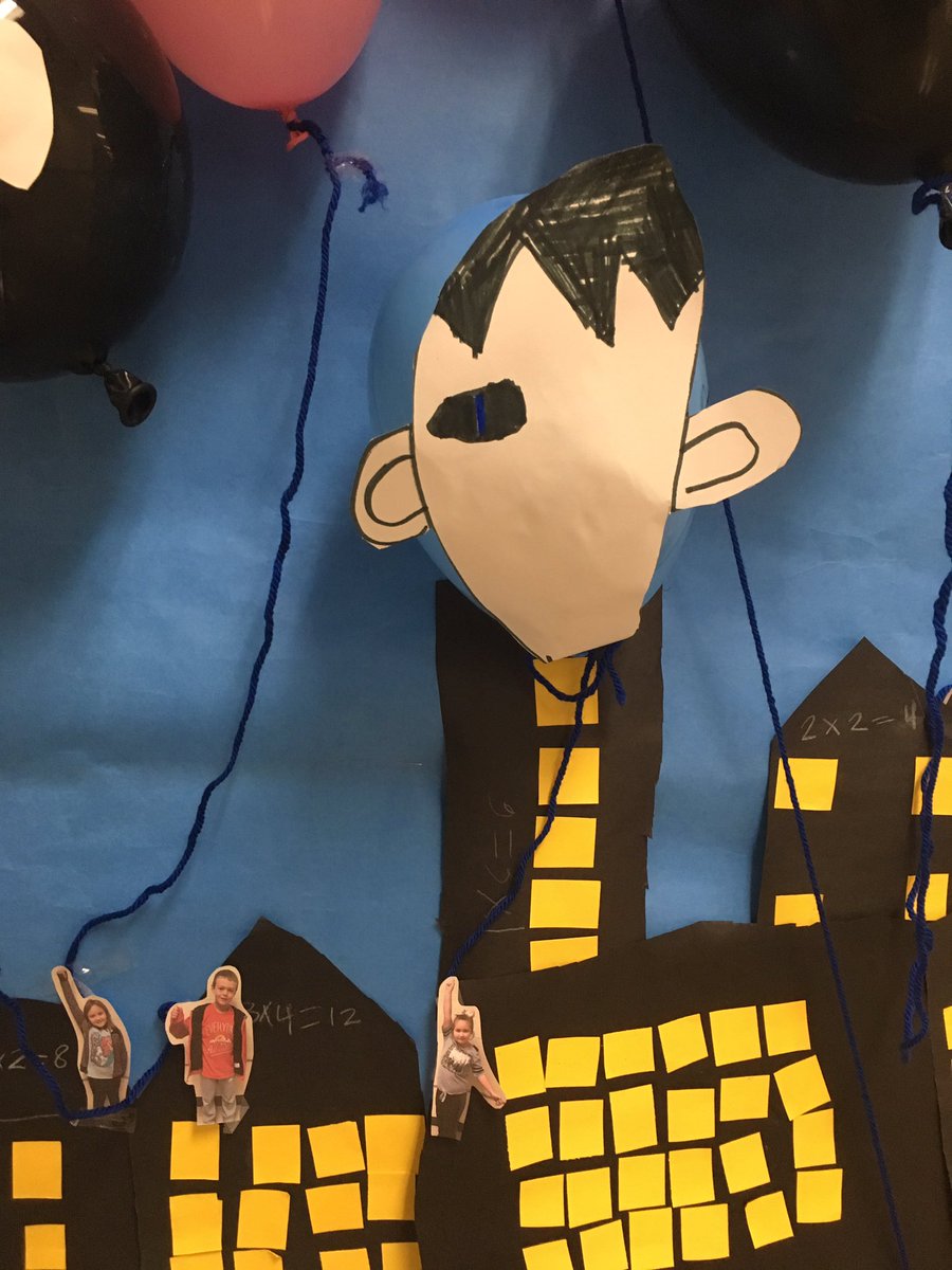 MrsCrum3's tweet photo. What a fun project! “Balloons Over Broadway” and Array City @MrsEndicott3rd @PinerPrincipal @TheKCSD https://t.co/zwizCkKFvU