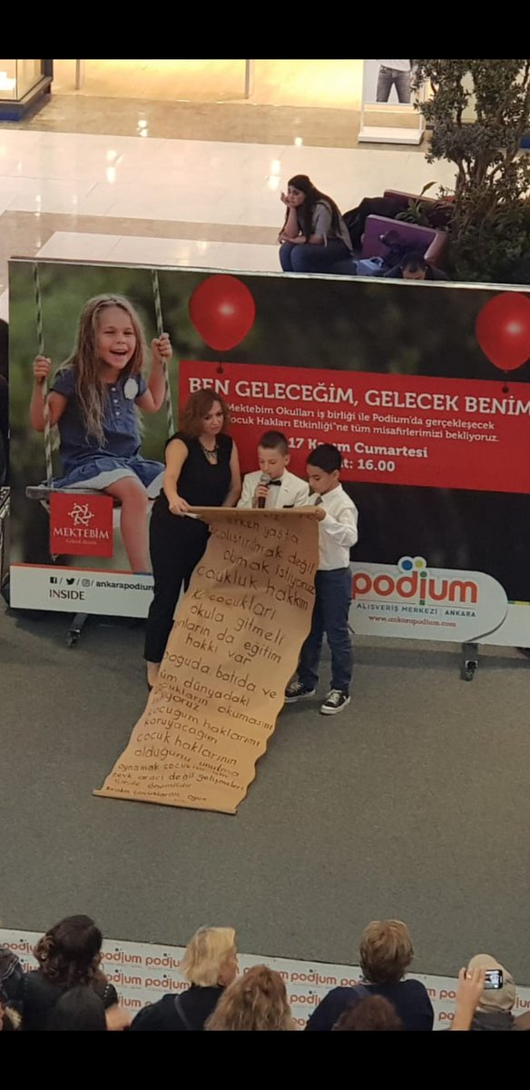 Ben geleceğim gelecek benim diyen tüm öğrencilerimiz ile birlikte' Dünya  Çocuk Hakları'  gününde podium avm'de sesimizi duyurduk. #mektebim #DünyaÇocukHaklarıGünü #gelecekbenim #gelecekicinbugünden