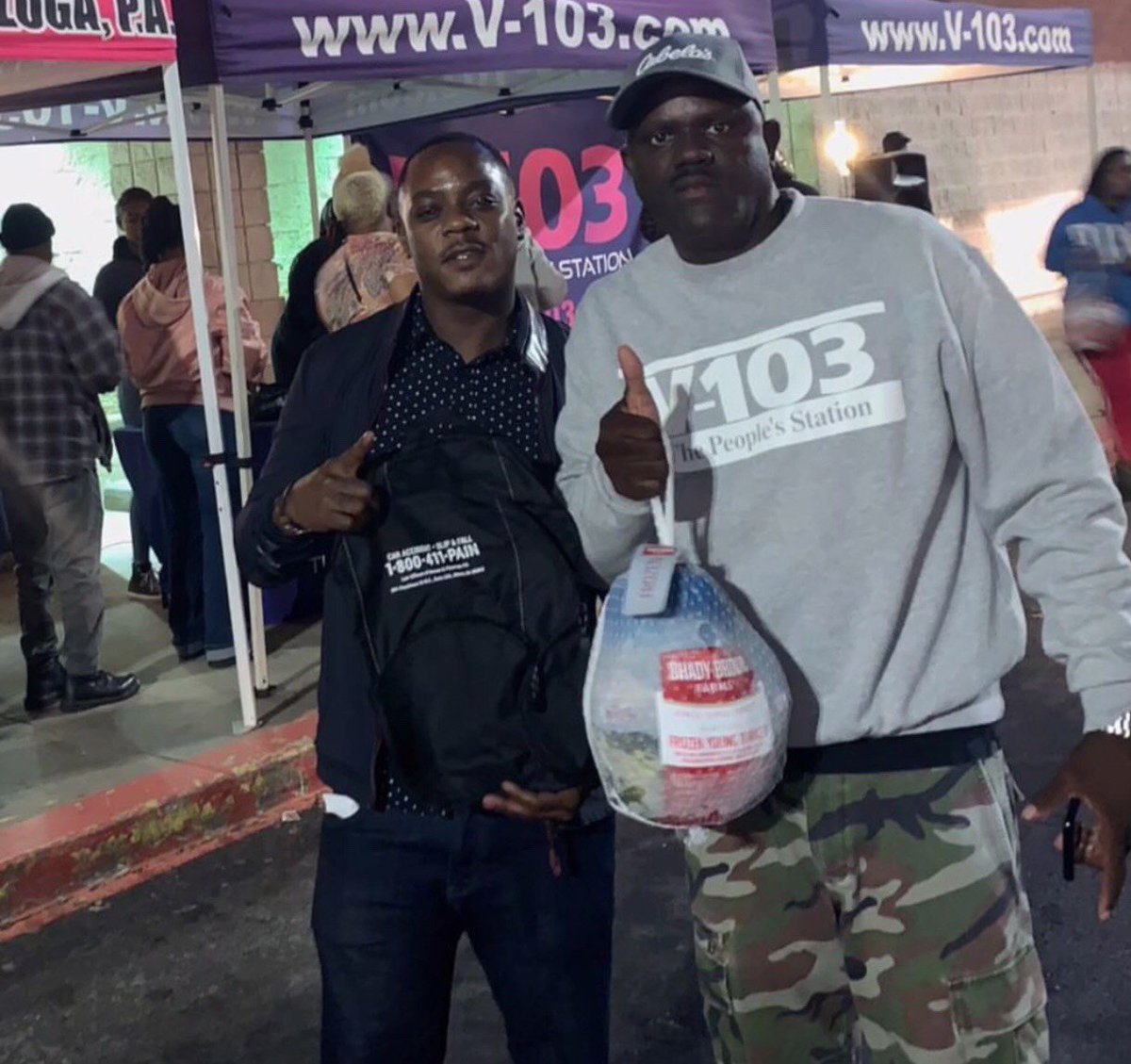 kpattorney's tweet photo. Yesterday, we had a turkey drive with @windsorjonesatl_bsgo and @DjGregStreet at Wayfield foods! It was an amazing success. We hope everyone has an amazing Thanksgiving. Get ready to grub! #kpattorney #turkeydrive #thanksgiving #thanksgiving #food #giveaway https://t.co/ef3UORy3Y6
