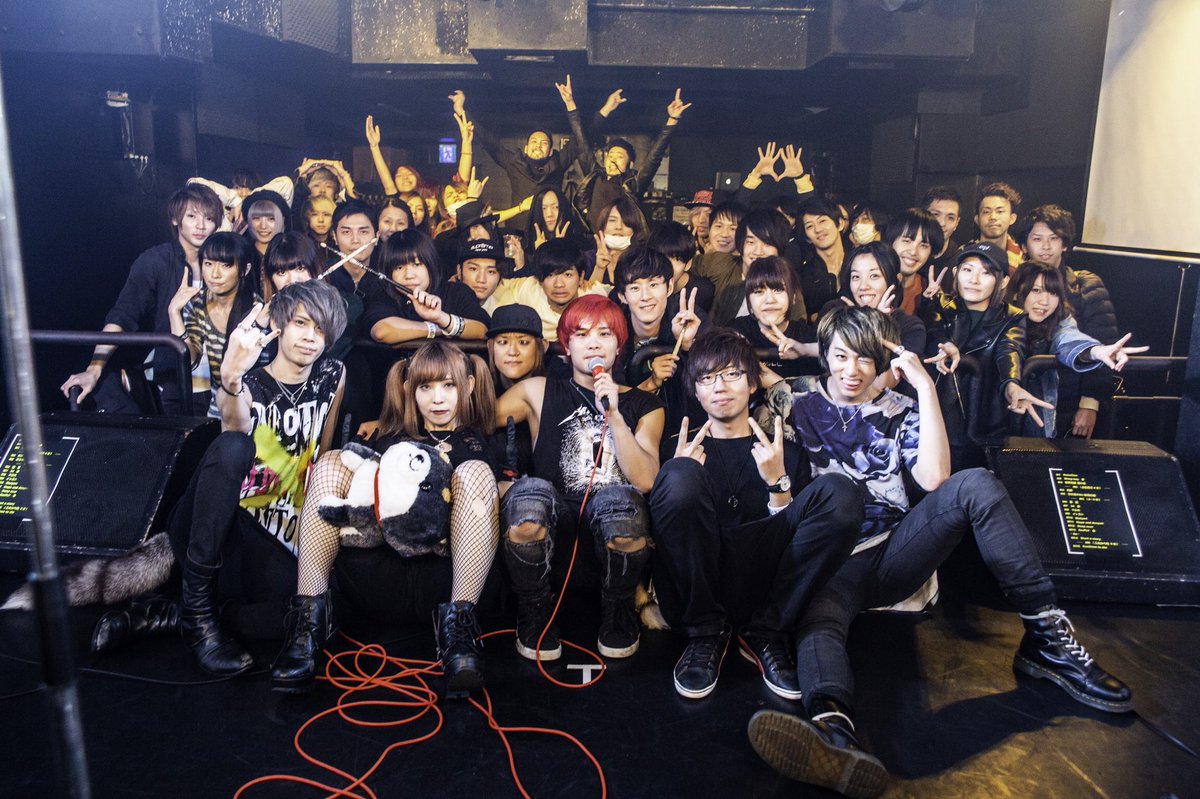 MOA_Ruto's tweet photo. No'Withstand 1st ANNIVERSARY ONE MAN LIVE 沢山の人のおかげで無事終えることが出来ました

この一年間ずっと走り続けてきて
凄く苦しい一年間だったけど
凄く幸せな一日でした

それもこれも皆んなのおかげだね

メンバー、仲間、支えてくれてる皆んなに感謝

僕は今幸せです

Photo @atsuyadeu https://t.co/u6vROAgugg