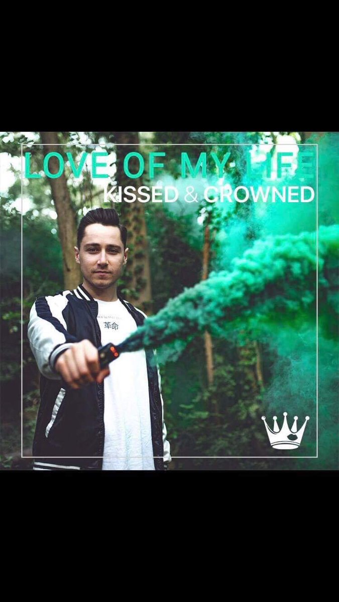 Big thanks to @MelitaRadio and <a href="/BBCIntroSouth/">BBC Music Introducing The South</a> for giving ‘Love of my life’ track of the day! And also to everyone who attended our show last night <a href="/BOILEROOM/">The BOILEROOM</a>! Keep an eye on our socials and we’ll be back with more soon! 💋👑