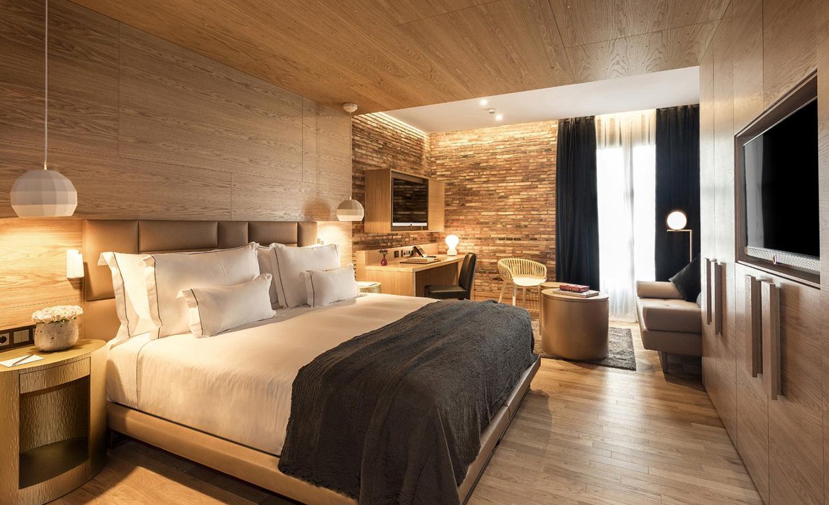 ArchSonora's tweet photo. The gorgeous Monument Hotel in Barcelona sought a bespoke solution for its outdoor sound system, choosing Architettura Sonora's Cubes. #Architetturasonora #BespokeSound #MonumentHotel #Cube #InteriorDesign https://t.co/xIYXnNQAvP