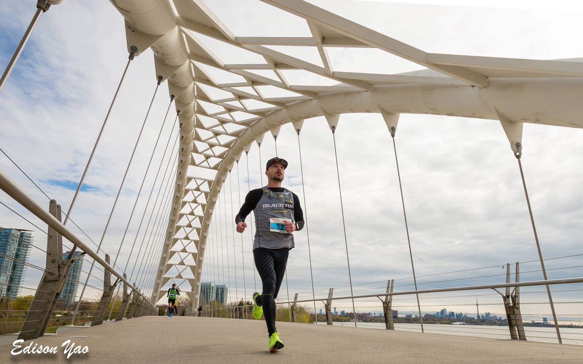 New Balance Canada tweet media