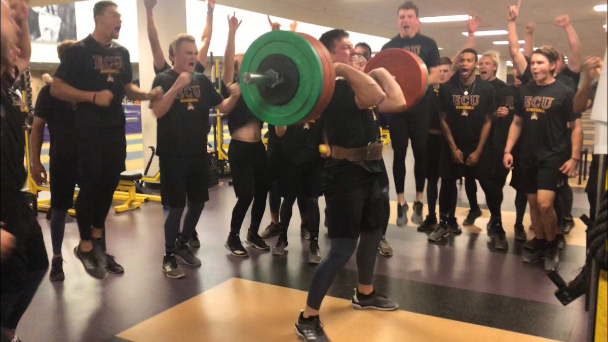 THE 👏 GUYS 👏 GOT 👏 STRONGER 👏 THIS 👏 FALL
🏋️‍♂️💪