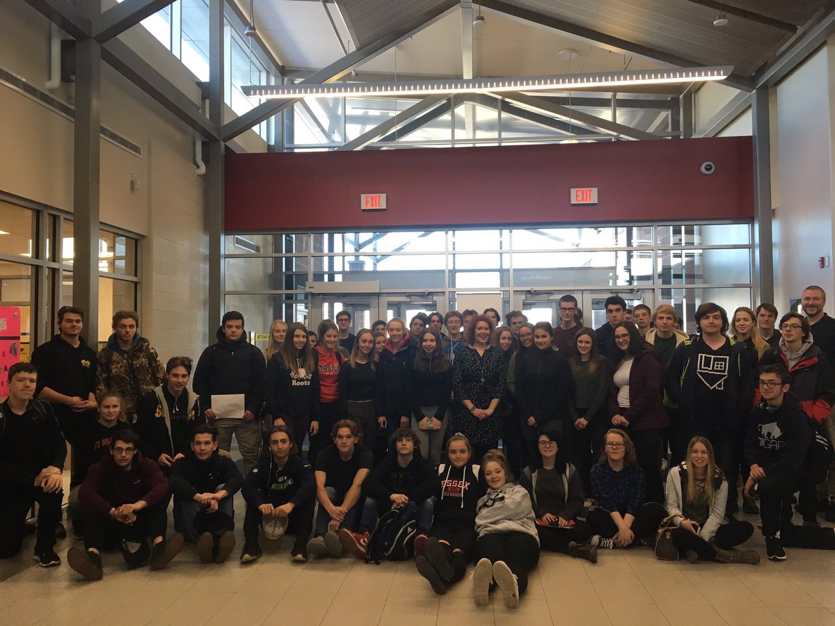 modernirish's tweet photo. So glad to have been invited by @mrsmaurinaedhs to visit Grade 10 &amp; 12 students at Essex District High School today. Such a great group of English teachers and young writers. Thanks, too, to @PIVLVP for getting poets into our schools! https://t.co/CVzQOHsucc