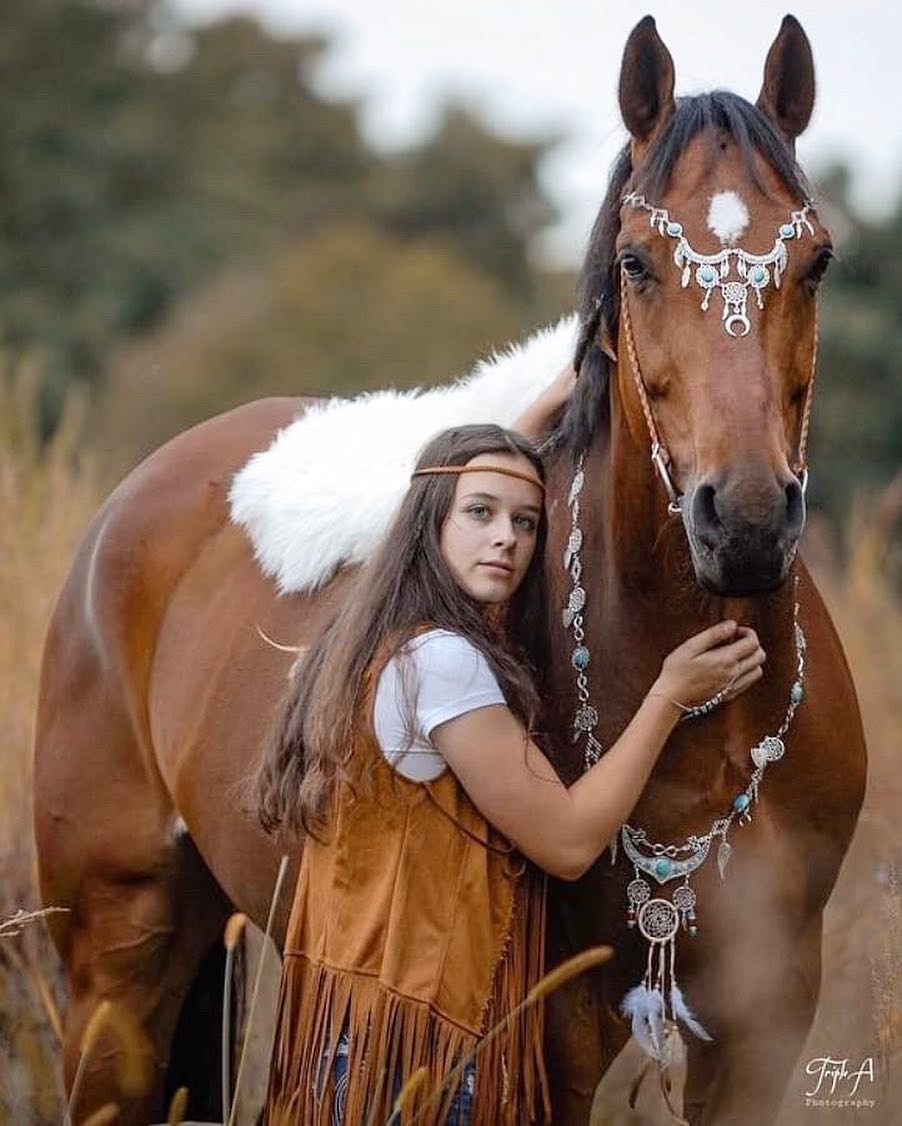 AddictedHorse's tweet photo. Lovely photo 💕🐴

#HorseAddict #TheDodo #Horses #Horse #HorsesOfInstagram #Horsestagram #InstaHorse #HorsePower #HorseRiding #HorseBackRiding #HorseLove #HorseShow #Equine #Equestrian #CowBoy #CowBoys #CowGirl #CrossCountry #ShowJumping #Dressage #Pony #Ponies https://t.co/WO0O0GzBin