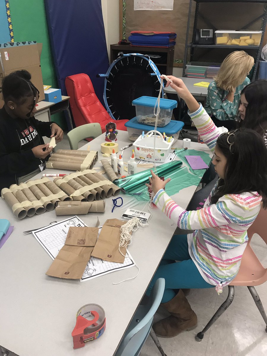 Building a turkey hideout! #stem #makerspace #collaboration