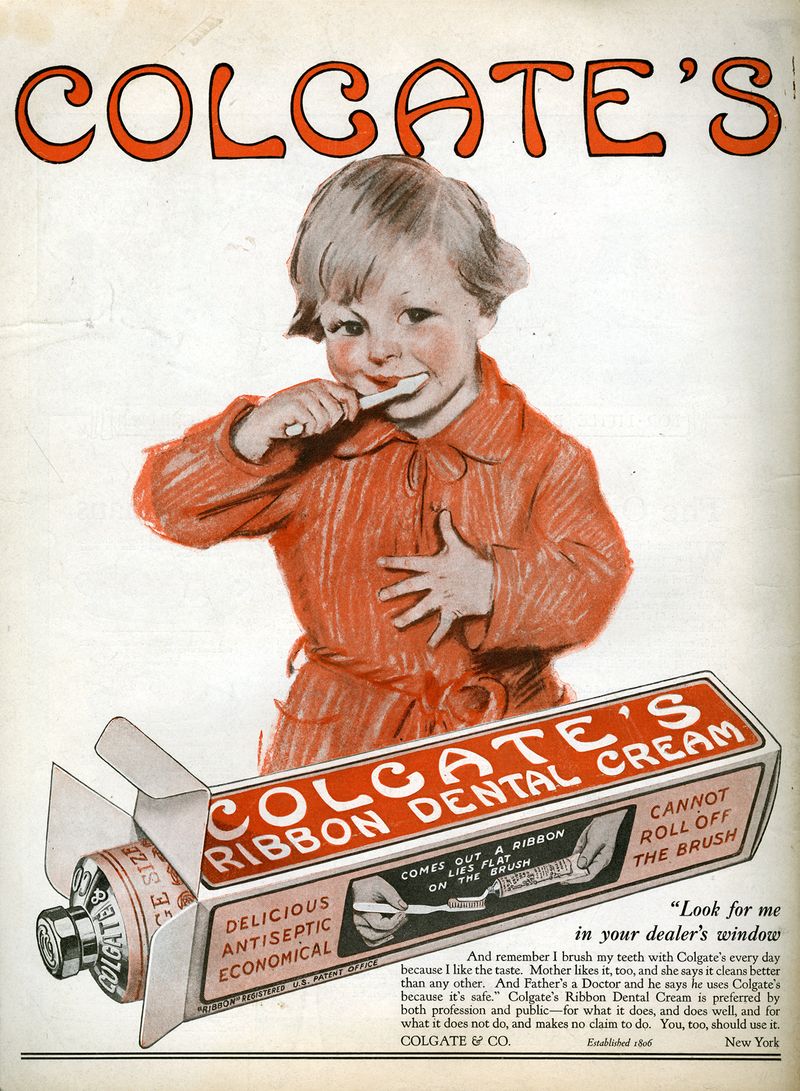 Mi_Cochinito's tweet photo. ¿Sabías que Colgate fue fundada en 1806, pero no fue hasta 1896 cuando hizo su primera pasta de dientes en tubo?
¡Durante noventa años se dedicó a la fabricación de jabón, velas y almidón! https://t.co/20Cbf5Cknd