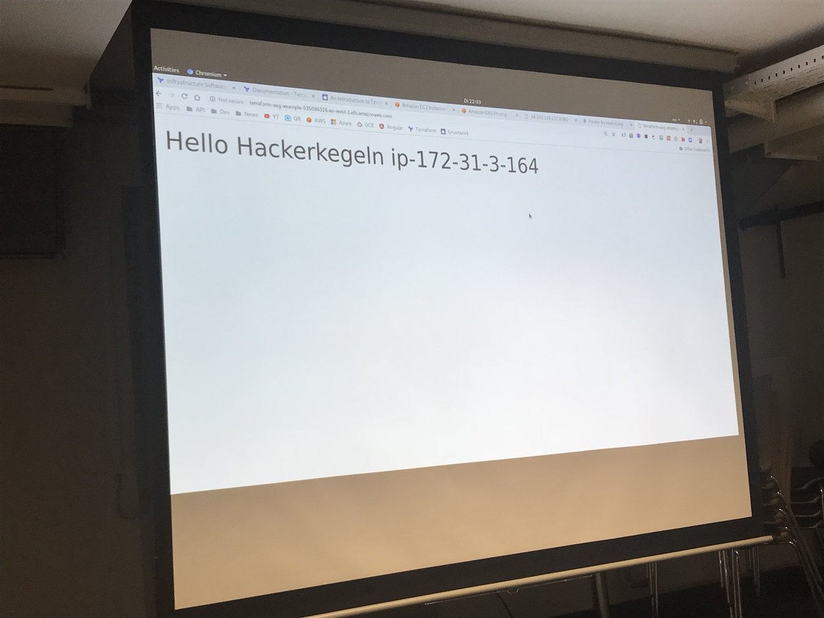 Latti_Nbg's tweet image. Als zweite Session heute beim #Hackerkegeln AWS mit Terraform mit @FrankPrechtel @SCC_at_DATEV #SoMachtLernenSpass