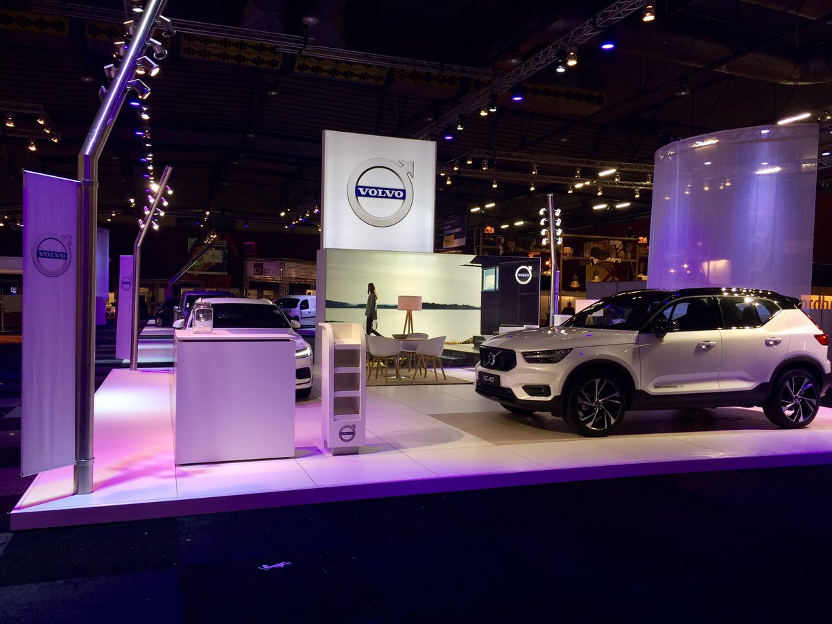 Wij zijn klaar voor 2 dagen <a href="/TrendsExpo/">TrendsExpo</a>. Kom 21 en 22 november vanaf 14:00 naar de Zwolse <a href="/IJsselhallen/">IJsselhallen</a> en ervaar de nieuwe Volvo V60. #trendsexpo #ijsselhallen #volvov60 <a href="/VolvoCarNL/">Volvo Car Nederland</a>