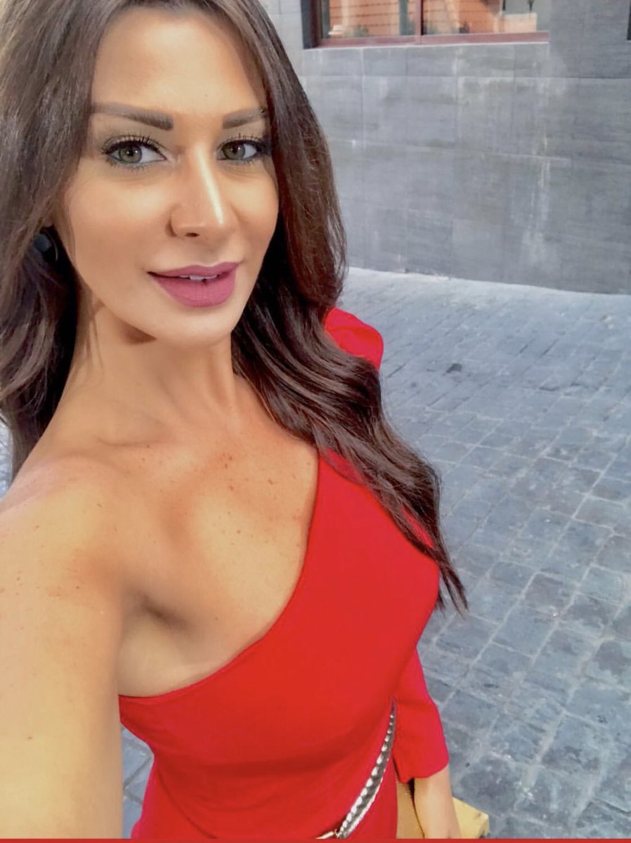 katiators1's tweet photo. #yasmina_katia_ALAssi 
@MarwaGroup 
@haddad_marwan 
@KinanIskandara1 
@katiakaady @Nana_Katiators https://t.co/CaUvwJ4HGm