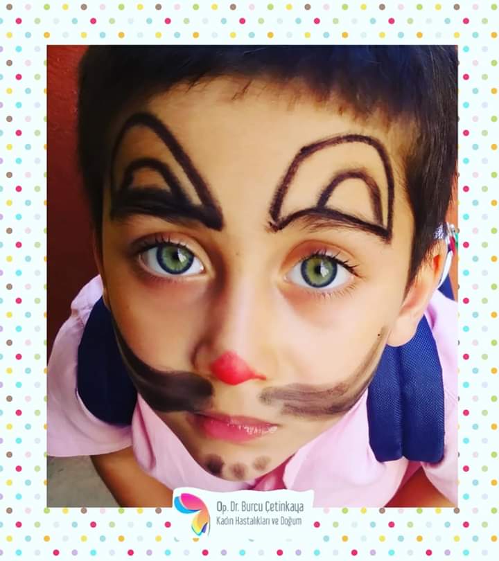 Dünyayı verelim çocuklara, hiç değilse bir günlüğüne.
Allı pullu bir balon gibi, verelim oynasınlar! 🎈🎈
Dünyayı çocuklara verelim... 🍀🍀
Umut olsunlar, renk katsınlar, hayal etsinler. Çocuklar hep gülsünler. 😊🤗❤️🦋 #dünyaçocukhaklarıgünü #opdrburcucetinkaya #burcuçetinkaya