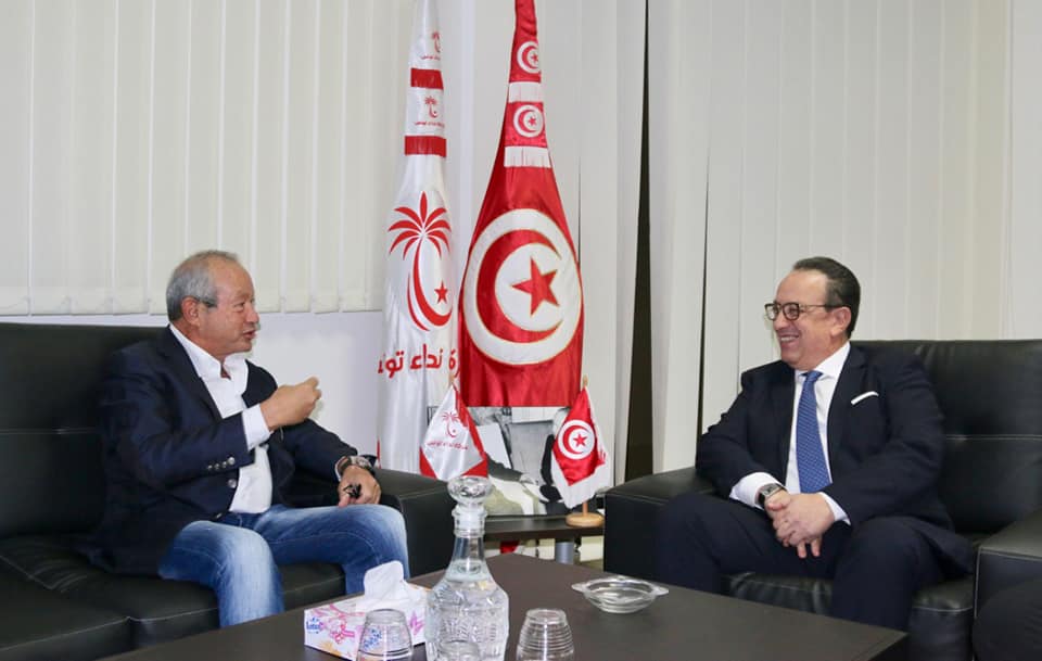 MouradTeyeb's tweet image. Naguib #Sawiris’ meeting with ONLY president #Essebsi and his son Hafedh, sole leaders of Nida Tounes ruling party, is seen with suspicion in #Tunisia where the #Egyptian businessman in seen more as the 2013 military coup main sponsor than a serious investor.