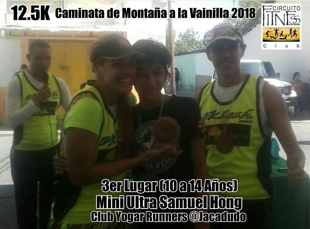 CircuitoCFC's tweet photo. Mini Ultra Samuel Hong participante por el Club Yoga Runners @Jacadudo quien quedo en el 3er Lugar (10-14 Años) en la 3ra Caminata de Montaña a la Vainilla 2018, realizada el #Dom4Nov #Cabudare #Lara  @FitnessCircuito @FUNDELA_LARA @INDeporteVE @YogaRunners #YoCaminoALaVainilla https://t.co/jkVuVthMKE