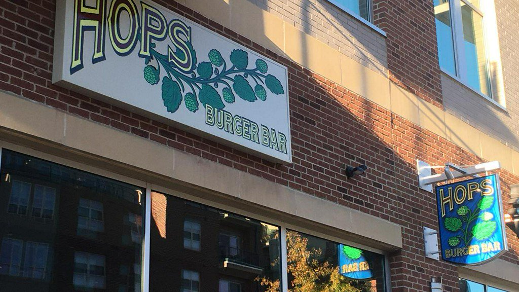 TriadBizJournal's tweet photo. Fourth Hops Burger location slated for Triad in 2019 https://t.co/uoDWxr8c3u @wschamber #HopsBurgerBar https://t.co/p1BW5yTIuZ
