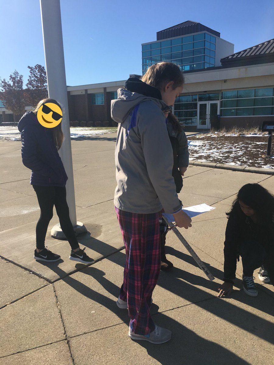 Lauren MacKillop tweet media