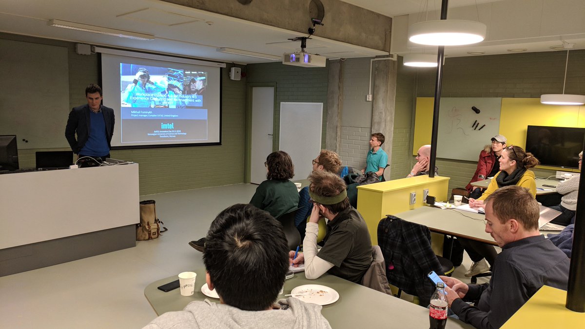 IMTELlab's tweet photo. Full house at our Second IMTEL Innovation Day at #NTNU with keynotes and demonstrations on Multimodal Learning by @SuperHeroBooth #PresentationTrainer and Experience Capturing by @MikhailFominykh #WEKIT!
Fullstappet auditorium og #VR/#AR lab under #IMTEL 2. Innovasjonsdag! https://t.co/XSoCoOIruc