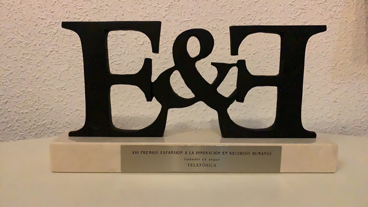 Un orgullo recibir este premio de <a href="/Exp_Empleo/">Expansión & Empleo</a> a la #Innovacción en #RecursosHumanos y formar parte de <a href="/Telefonica/">Telefónica</a> #somostelefonica