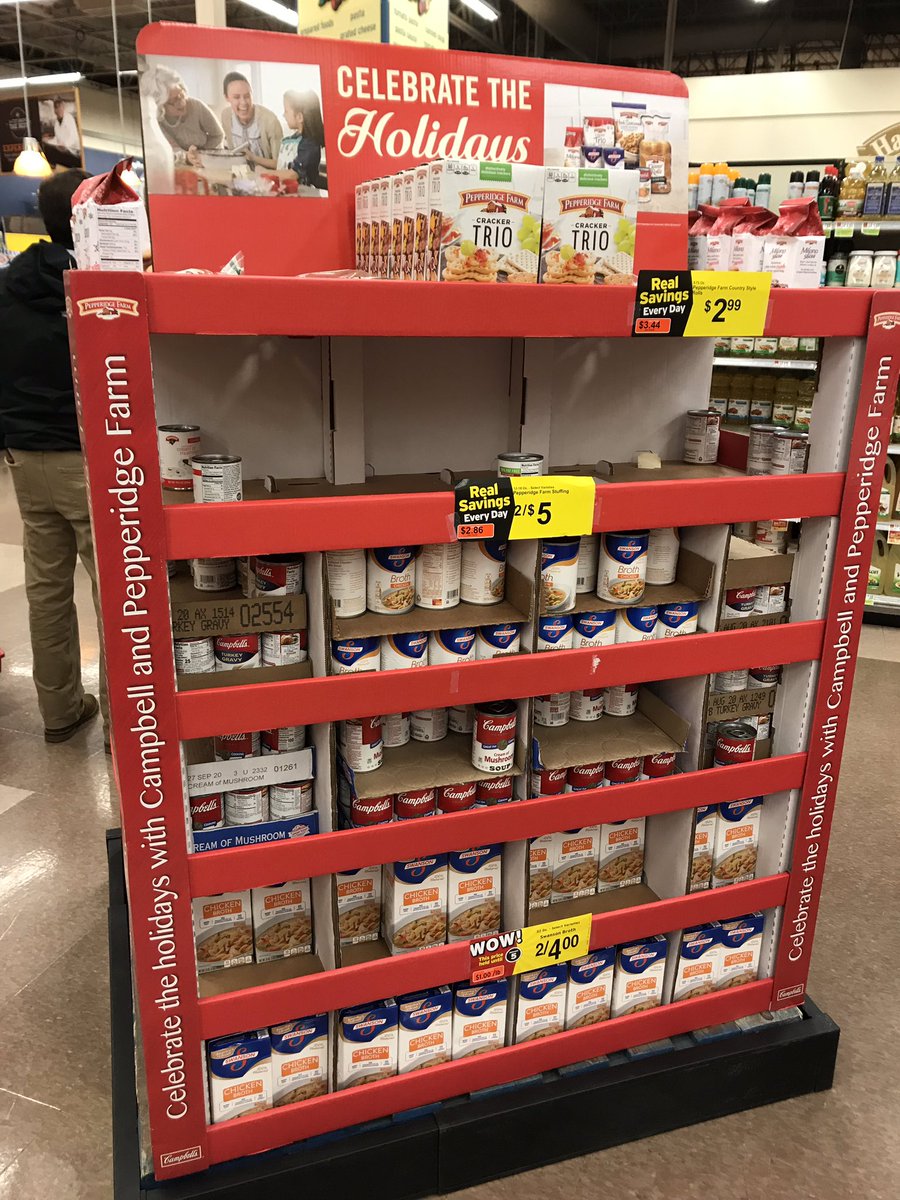 GregoryPliska's tweet photo. More Hannaford Nashua NH @CPGThanksgiving https://t.co/UBHturnCJe