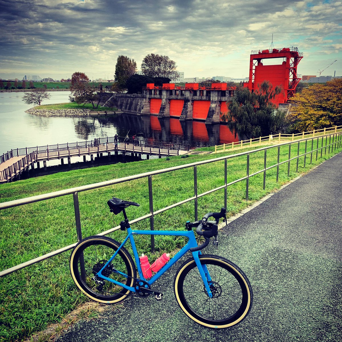 hired_tired's tweet photo. 旧岩淵水門は趣があってよい。 #opencycle #compasscycle https://t.co/1pvd3VbHQ1