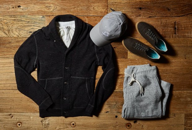 This one has post Thanksgiving dinner written all over it. #thanksgivingdaydressing #rewritingtheclassics #grayers