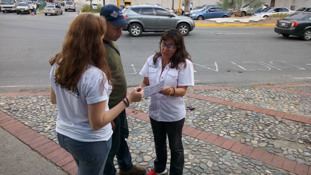 darwingonzalezp's tweet photo. Vamos unidos a #DefenderBaruta éste #9D
Así se encuentra en estos momentos nuestro equipo desde el #PuebloDeBaruta #Caurimare #StaRosaDeLima y #LasMercedes
#20Nov https://t.co/6p5zPpy22n
