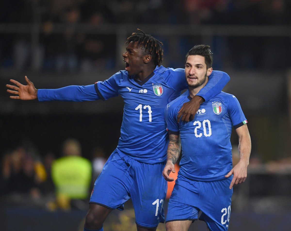 moise kean italy jersey