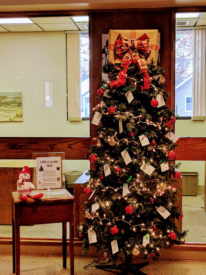 Our Council Grove branch is ready to help those needing a little extra assistance this holiday season with their annual #AngelTree. The outpouring of community support always adds extra magic to this time of the year!