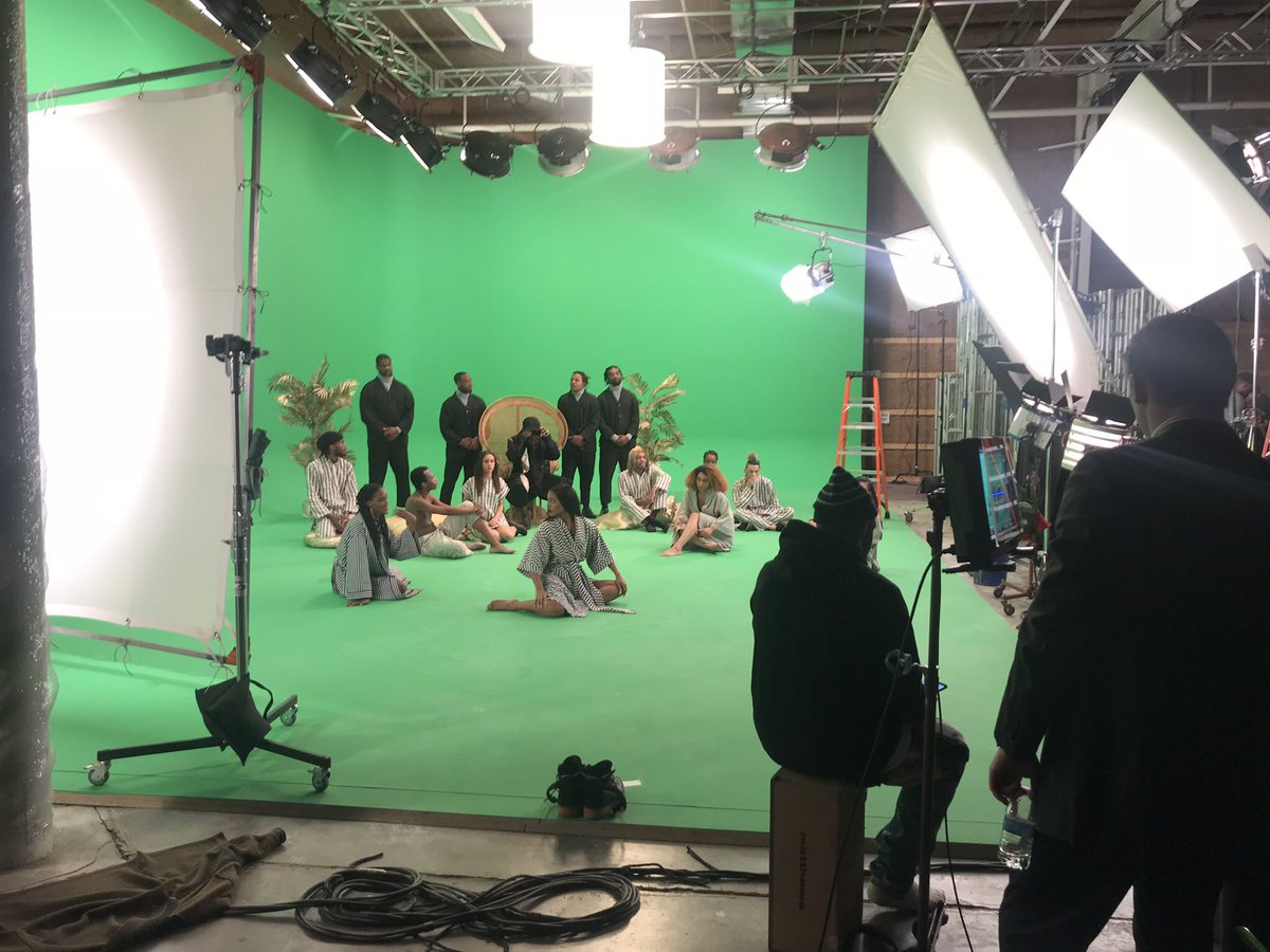 Triple7pictures's tweet photo. Amazing shoot with Denzel Curry and Gold Link ! “ Black Balloons “ music video coming soon https://t.co/qTHxAwIsSA