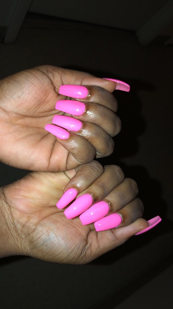 ohsotiffff's tweet photo. I need some nails models for discounted full sets! #barryu #barryu19 #barryu20 #barryu21 #barryu22 https://t.co/5IYe4hcJkZ