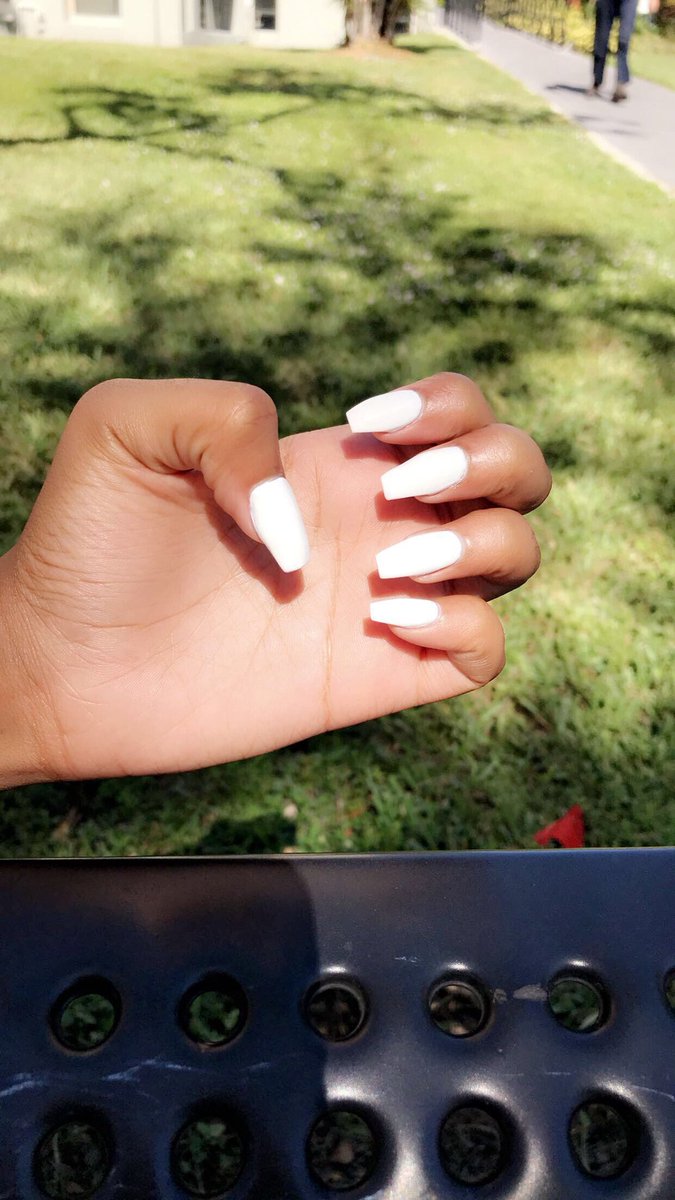ohsotiffff's tweet photo. I need some nails models for discounted full sets! #barryu #barryu19 #barryu20 #barryu21 #barryu22 https://t.co/5IYe4hcJkZ