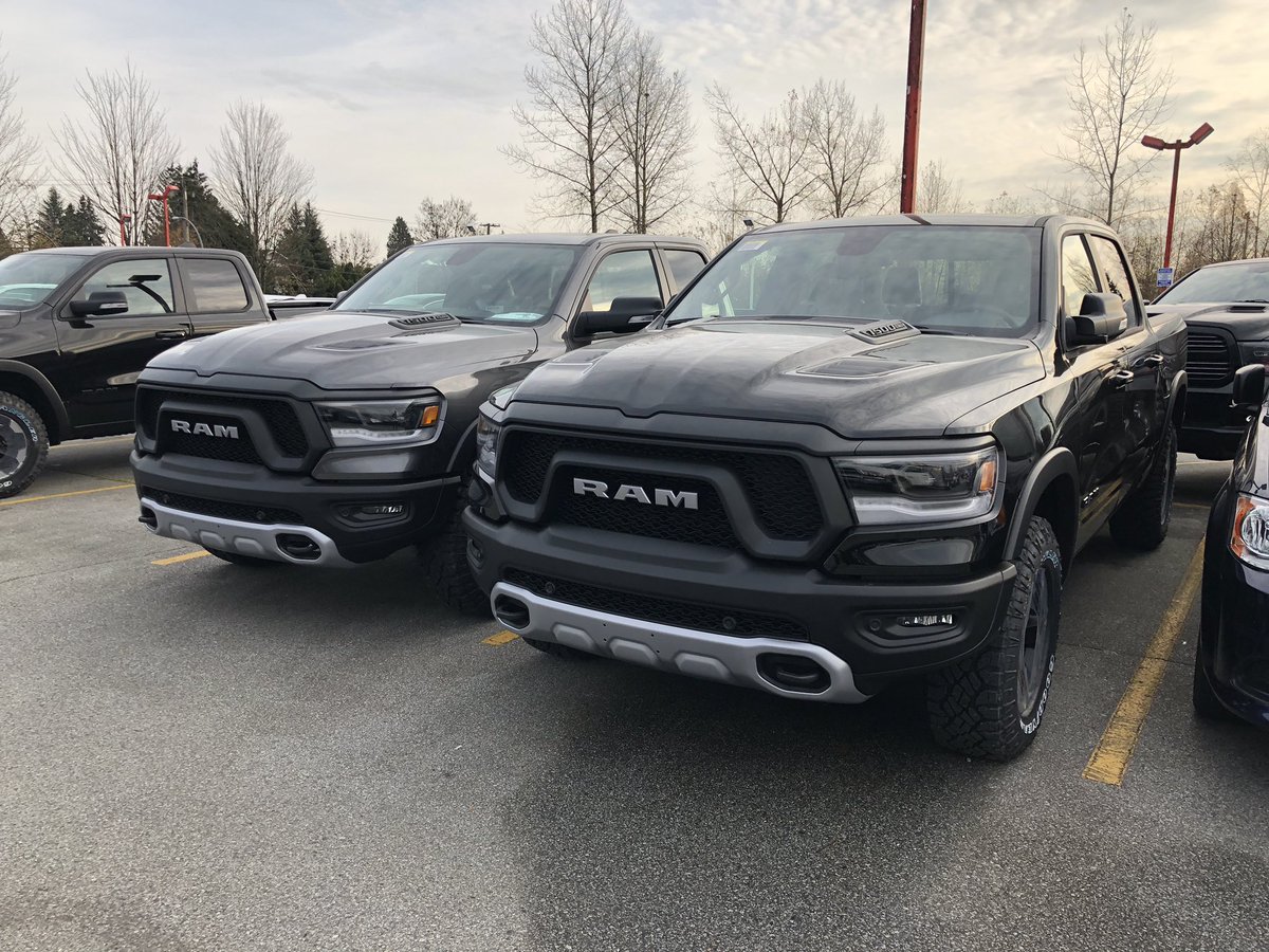 Maple Ridge Chrysler tweet media