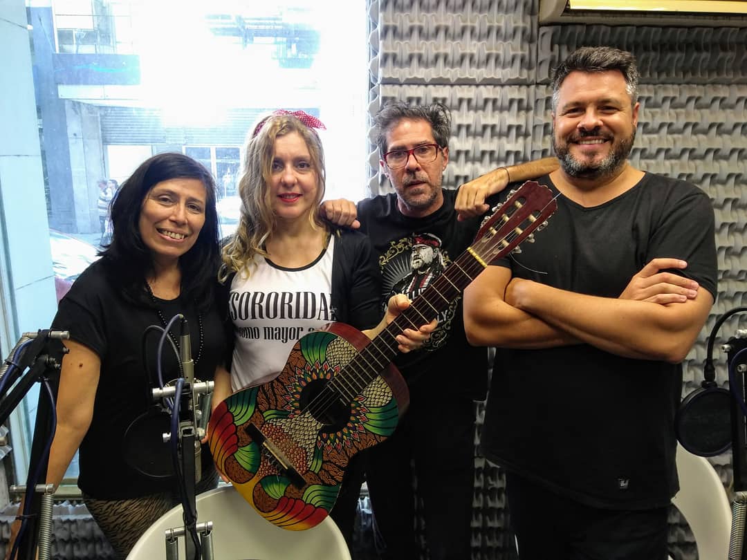 HojaDeRuta989's tweet photo. 💚 Este viernes 23/11 en @plataformaLVDN el Colectivo de Mujeres Músicas presenta en vivo a #Valei, #MercedesYLosUnMillón y #AstridDenegri. 📻 Escuchá la nota junto a @FedeFritschi y @cokiburro‼️https://t.co/yVGxwmJULt https://t.co/4AD9Fgi2A6