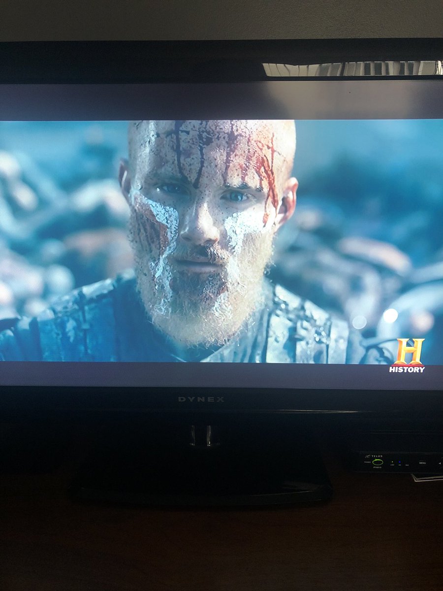 alyski's tweet photo. @tritty_kutz every time I see this commercial I have to do a double take: https://t.co/jatv0DzgIV