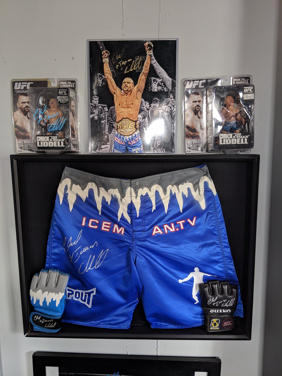 JayReal2002's tweet image. On that #TeamLiddell 👊 Tickets on hand and ready for Saturday Night. Let's go! @ChuckLiddell